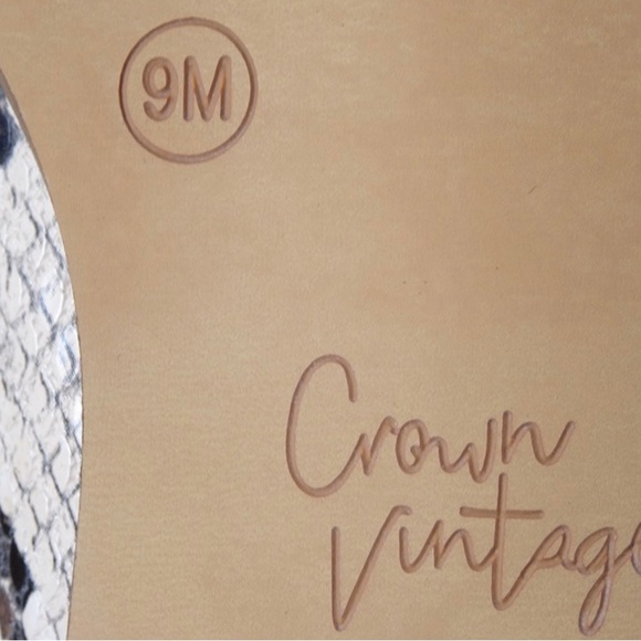 Crown Vintage Snake Python Animal Print Slides Mules faux leather NWOB Size 9 - Picture 7 of 9